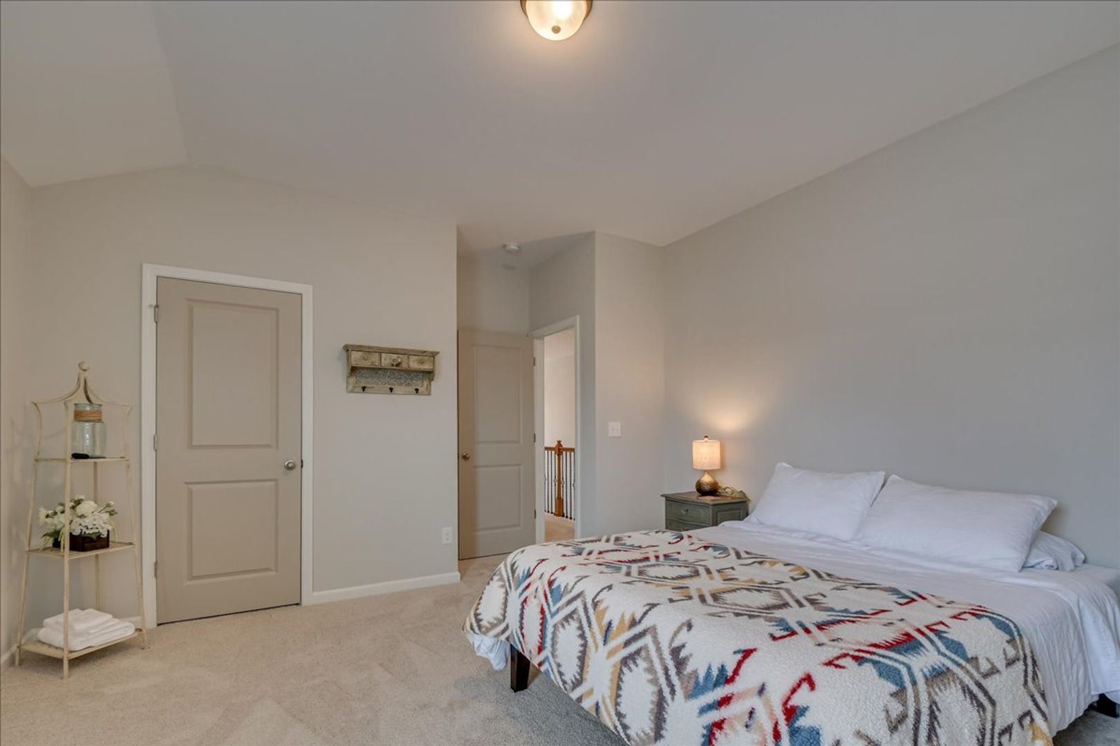 Evans House: 211 Palisade Ridge