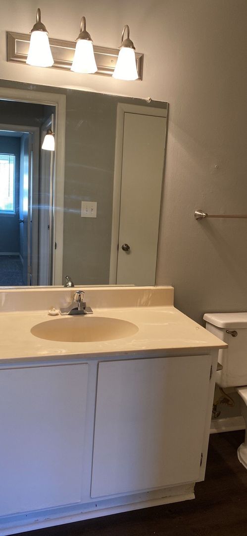 Huntsville Apartment: 4032 Hunters Ridge Dr