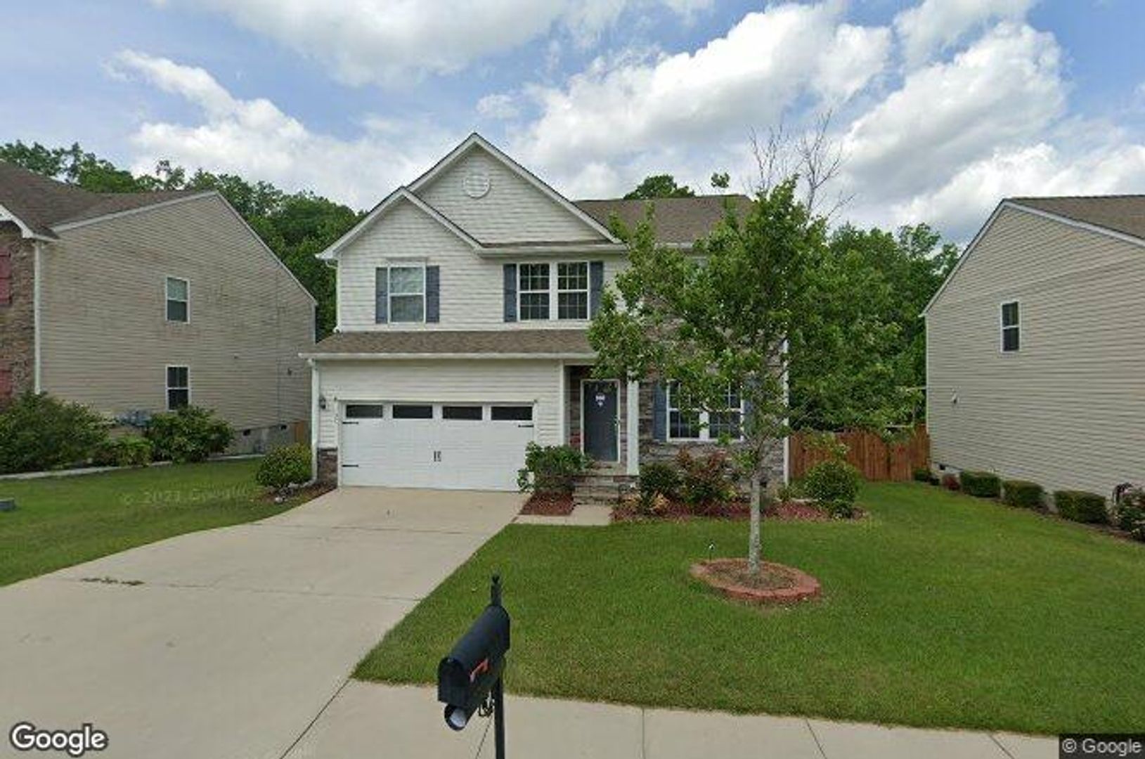 Lexington House: 137 Hammock Dr