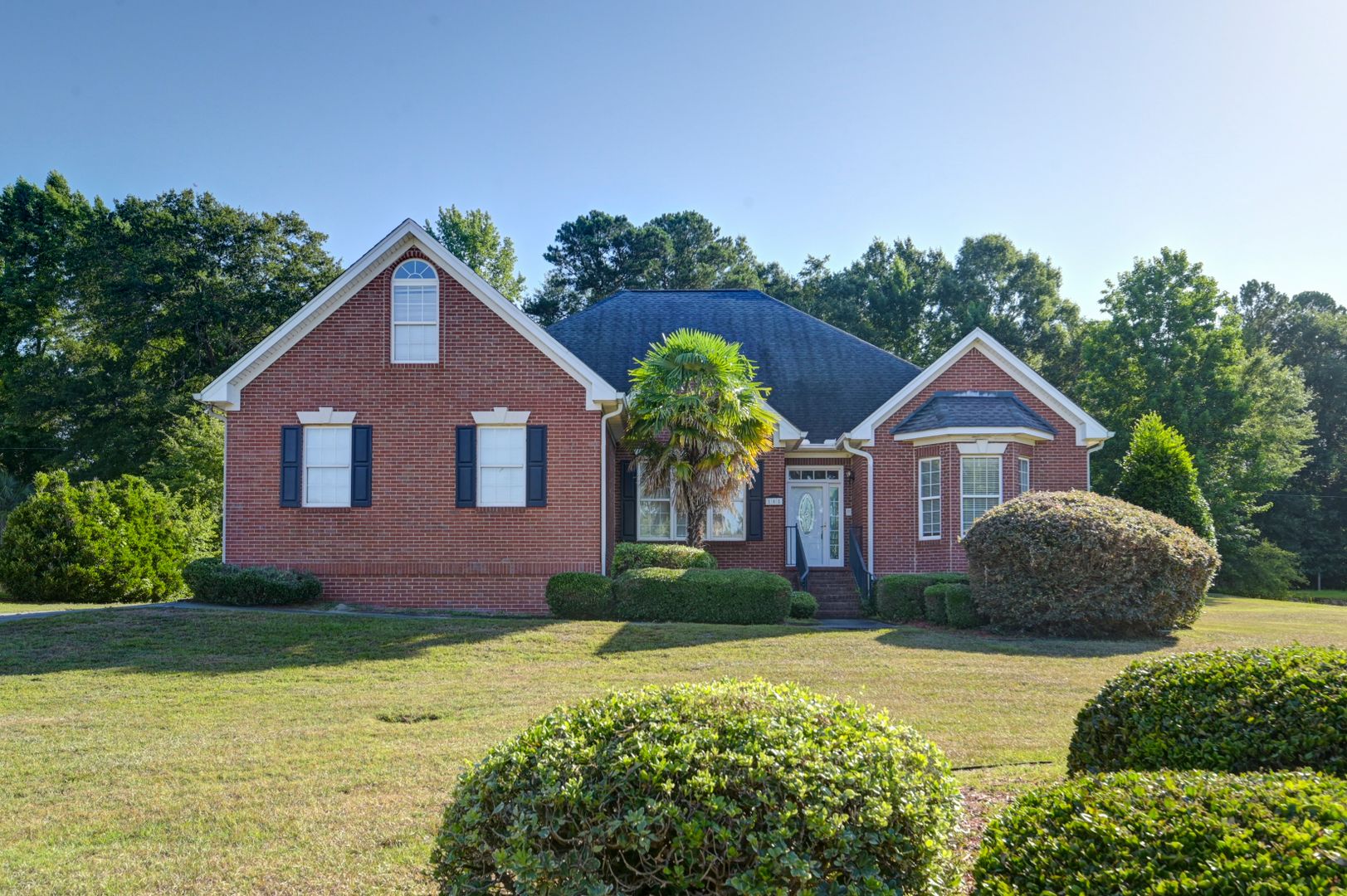 Columbia House: 108 Hastings Point Dr