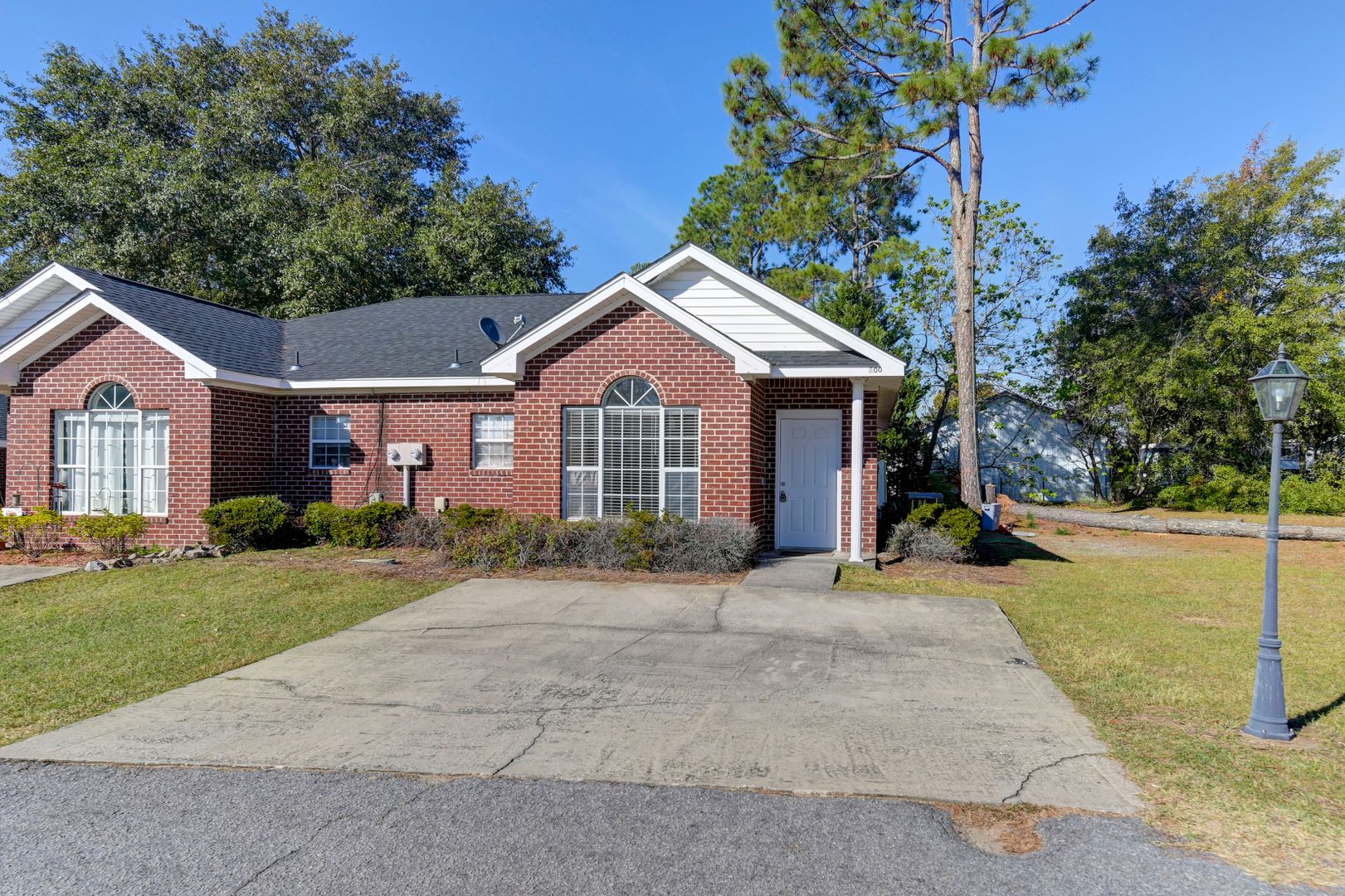 Gilbert Apartment: 3339 Augusta Hwy