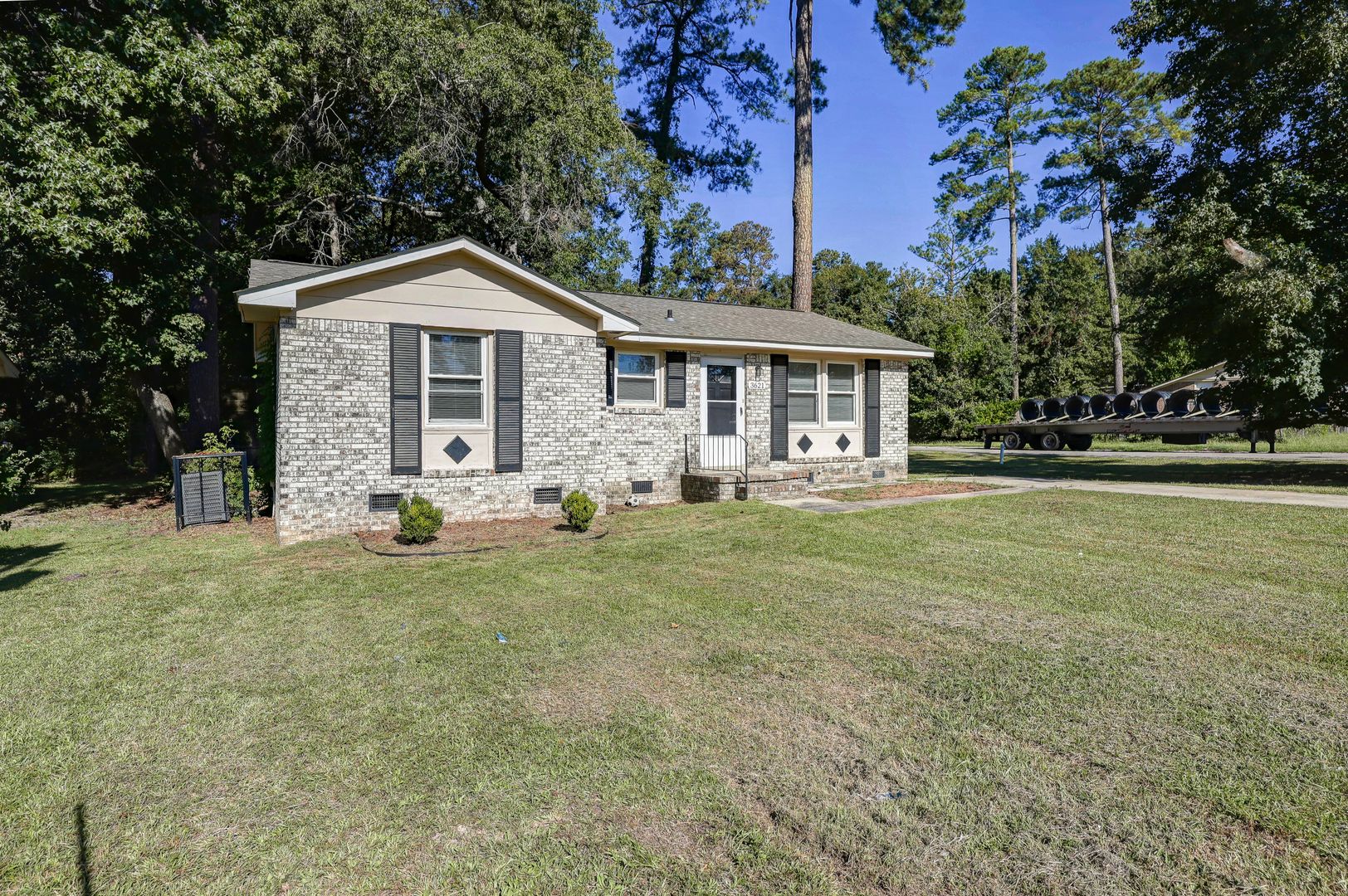 Baywater Dr 3621 - MLH Properties LLC 2 of 12