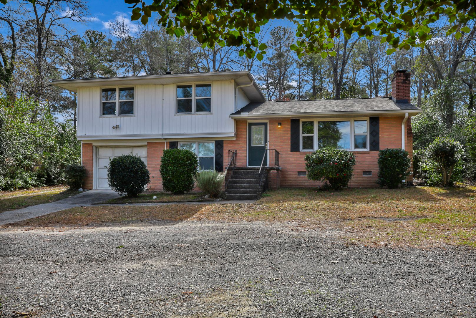 Columbia House: 4454 Wildcat Rd