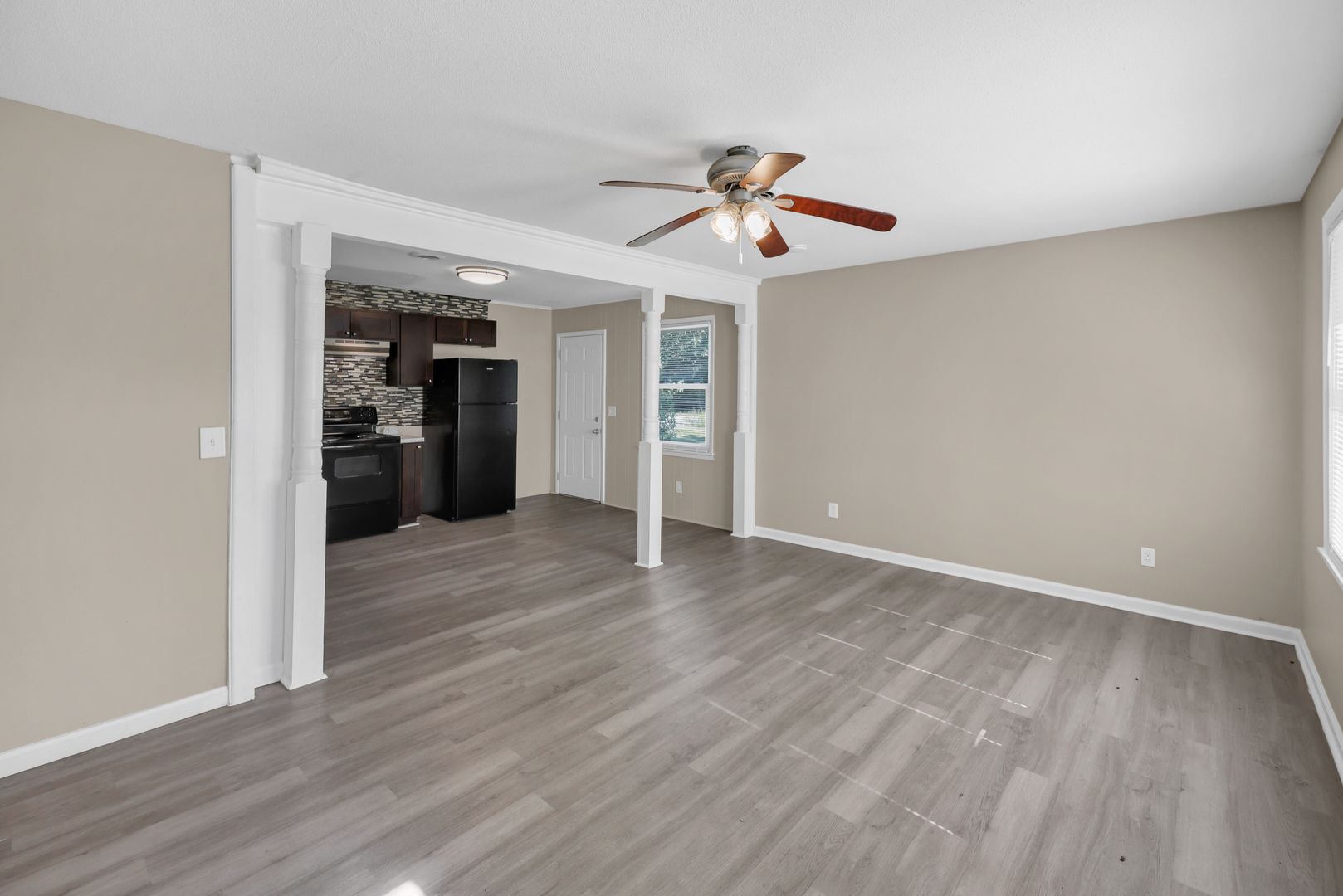 Baywater Dr 3621 - MLH Properties LLC 5 of 12
