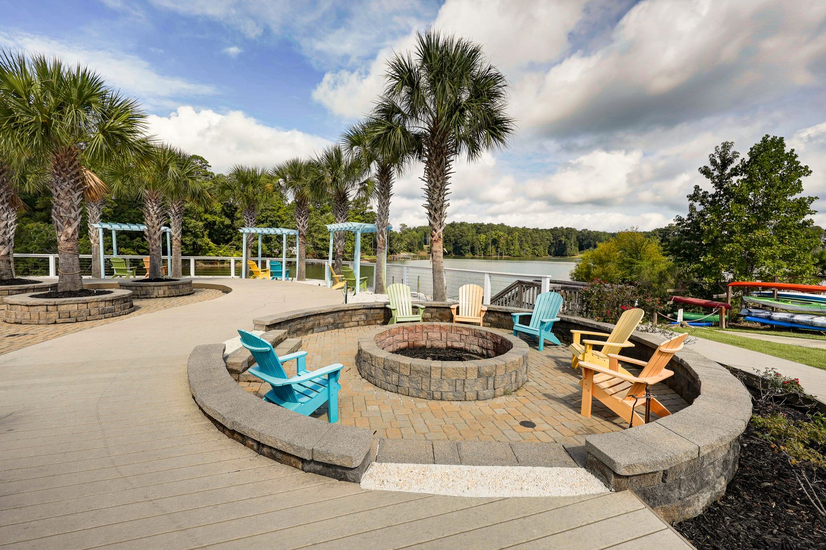 Grill area at Pinnacle Lane 507 - Lindsey Gravino