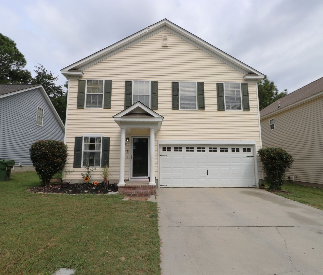 Columbia House: 1933 Lake Carolina Dr
