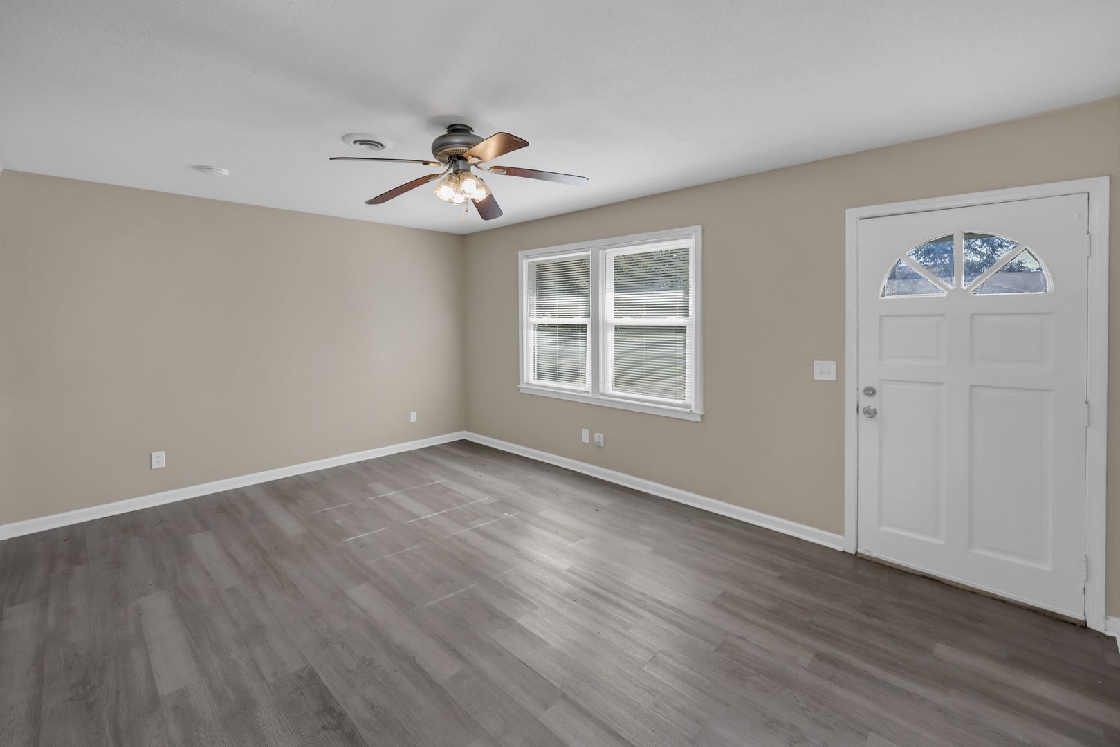 Baywater Dr 3621 - MLH Properties LLC 4 of 12