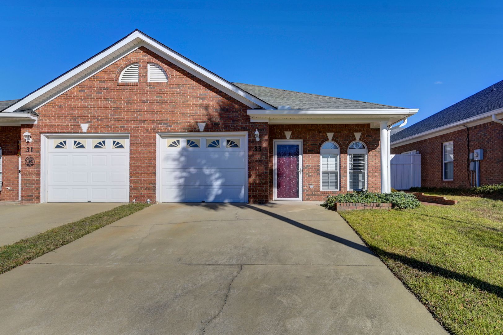 Lexington House: 28 Tall Palmetto Lane