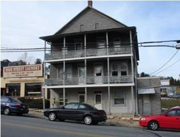 2 Bed 1 Bath Rental at 29 E. High St, 1st Floor, Red Lion, PA – photo 1