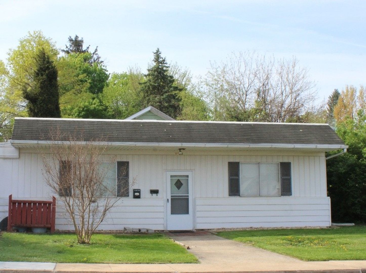 Rooming House-All Utilities Paid