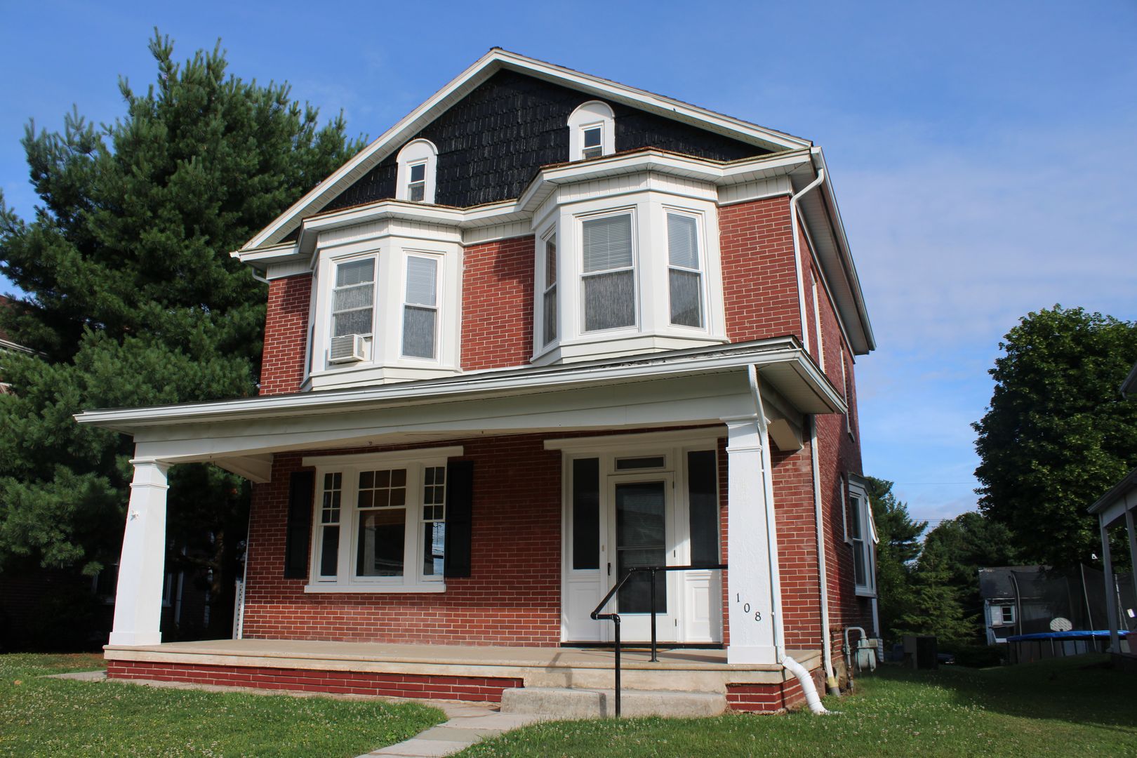 Mt. Wolf House: 108 S. Third Street