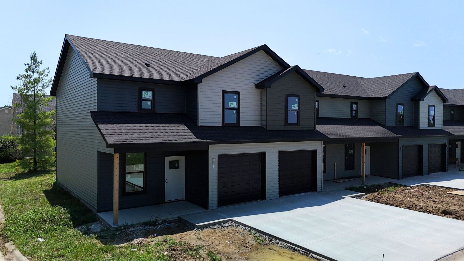 Columbia House: 5000 Derby Ridge Dr - 504