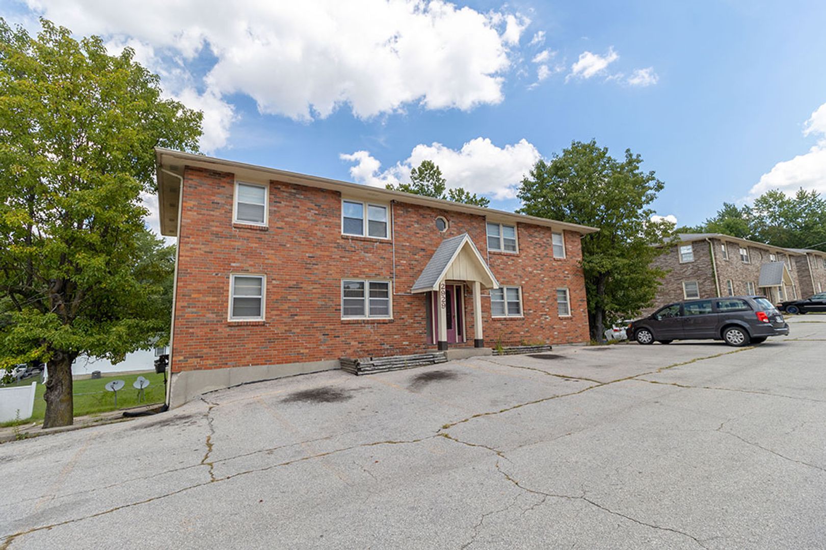 Columbia House: 2929 Northland Dr