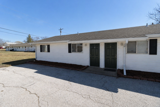 Country Air Apartments – photo 1