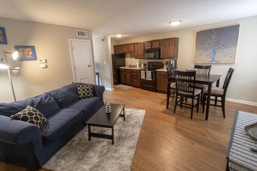 Briar Crest Apartment Community – photo 1