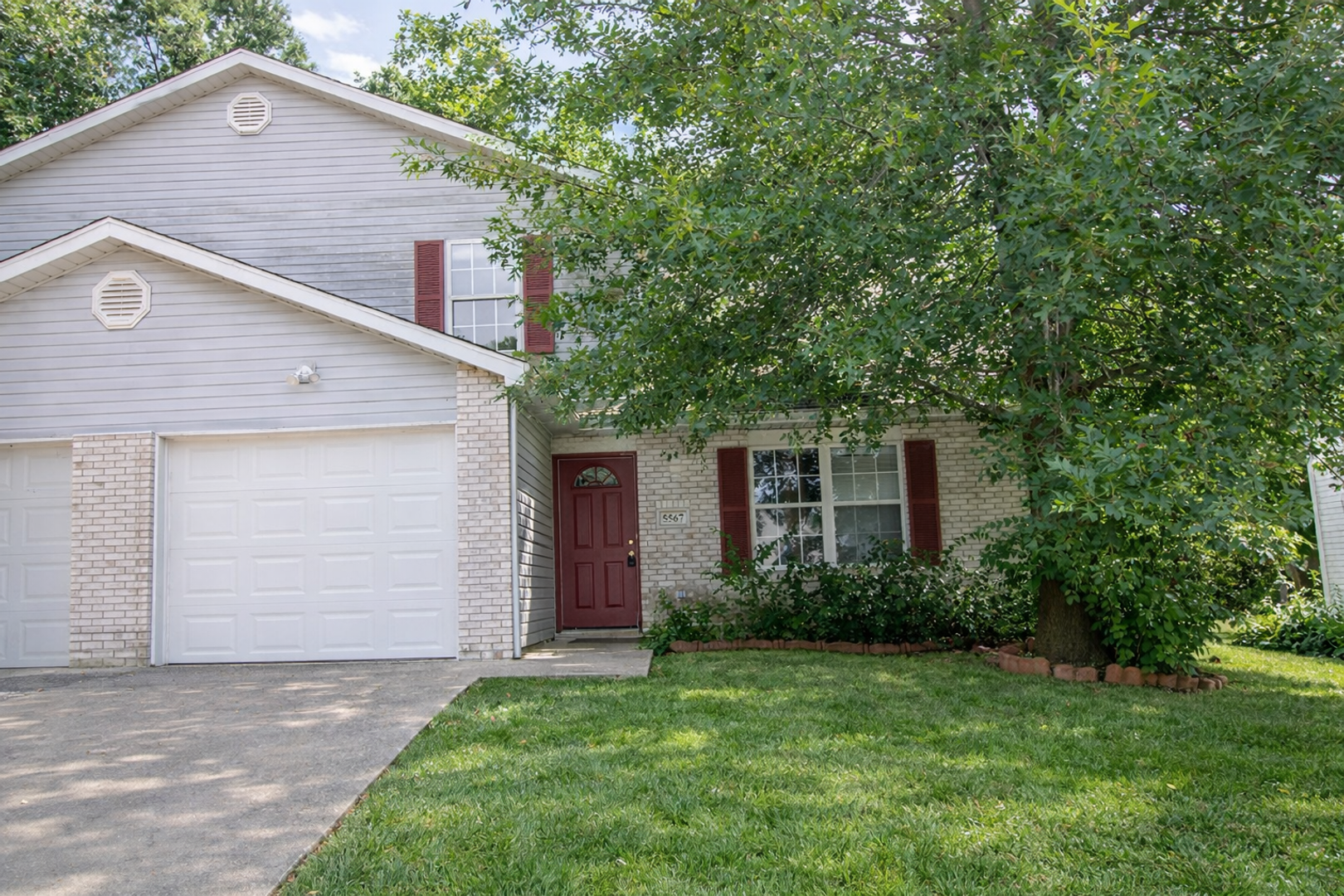 Columbia Apartment: 5567-5569 Pinehurst Ln.