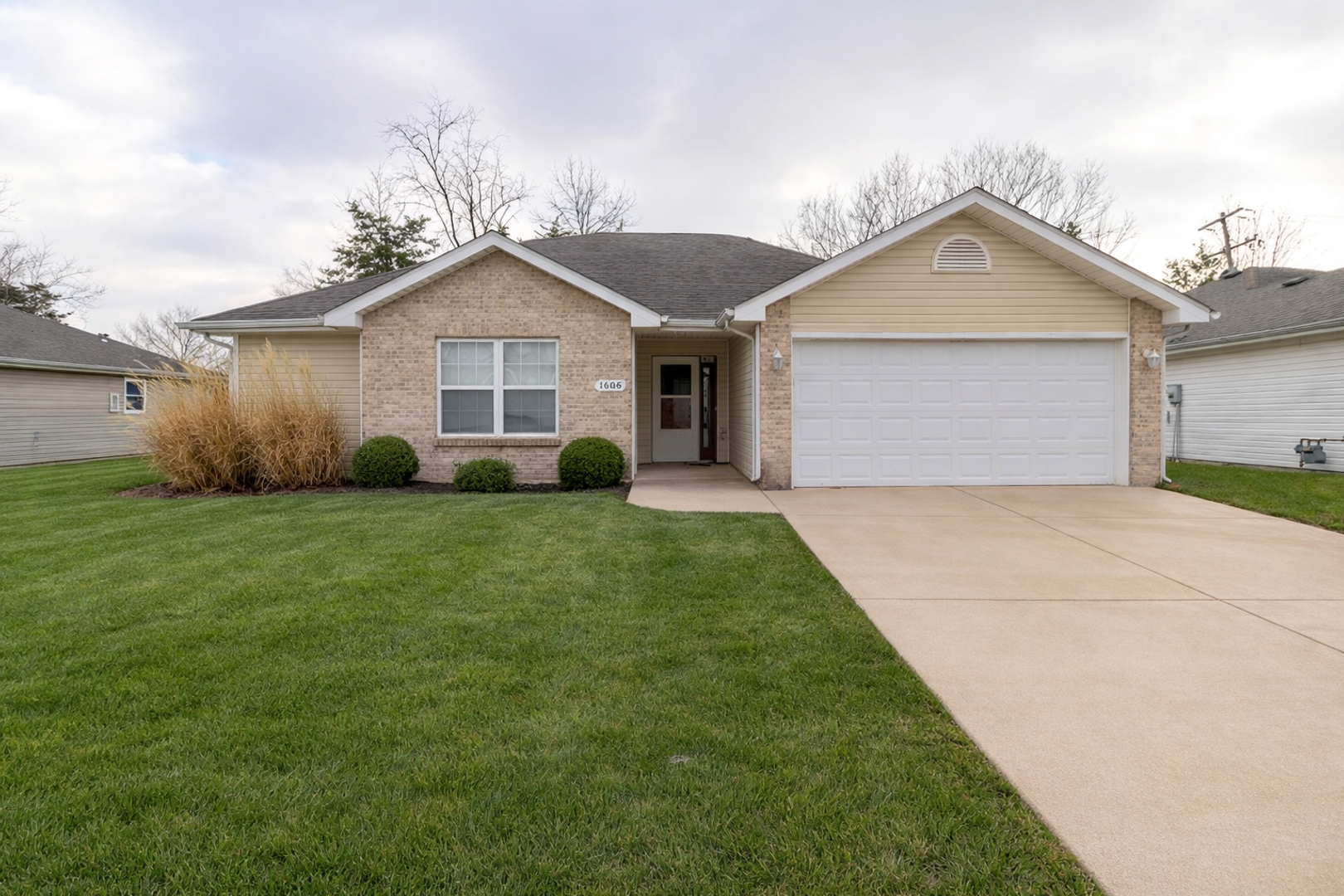 Columbia House: 1606 Typhoon Dr