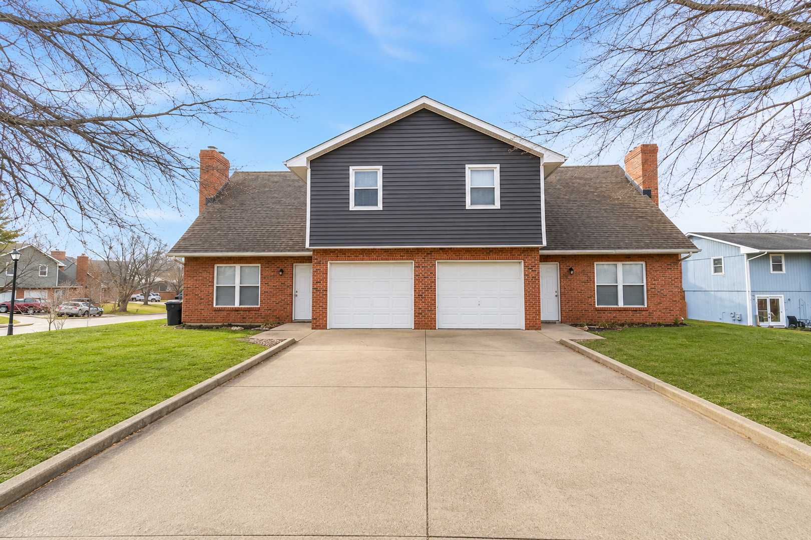 Columbia Apartment: 3713-3715 Hermitage Rd