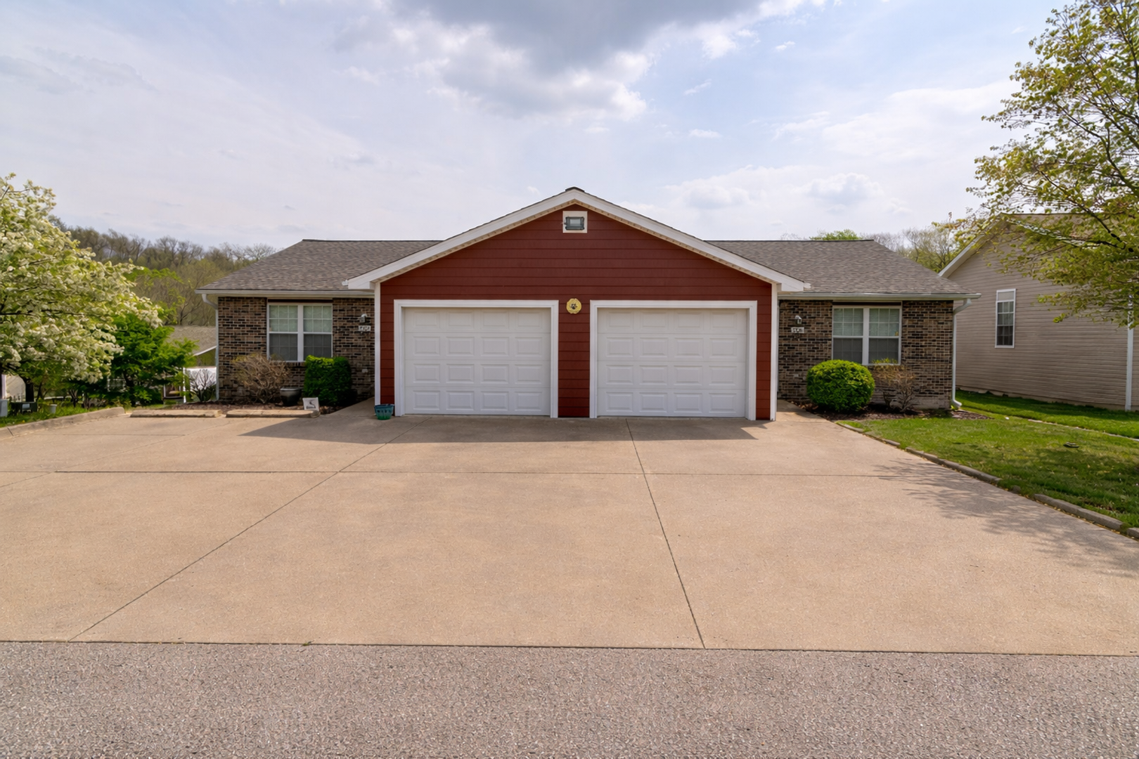 Columbia House: 3322 St. Charles Rd