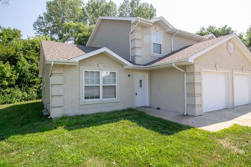 Spacious 3 bedroom duplex – photo 1