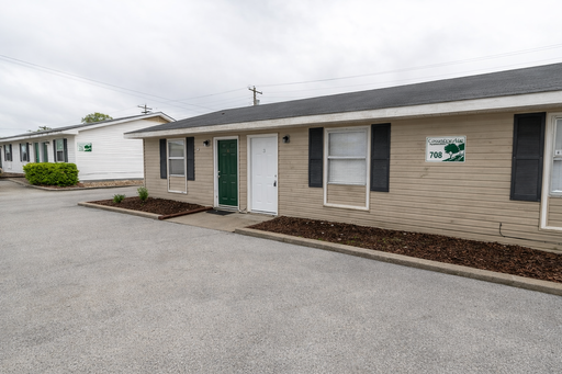 1 bedroom, 1 bath – photo 1