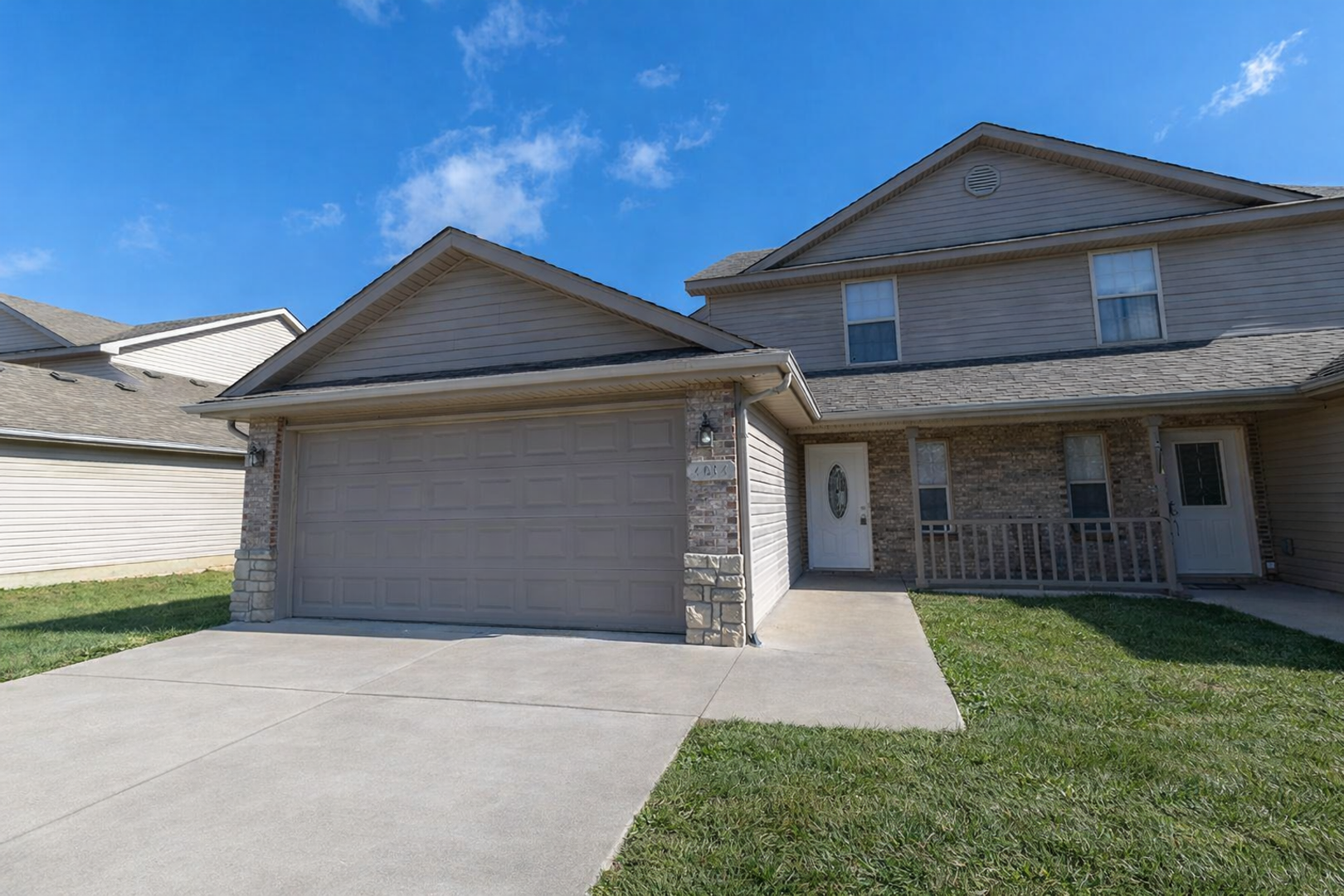 Columbia Apartment: 4012-4014 Arctic Fox Dr.