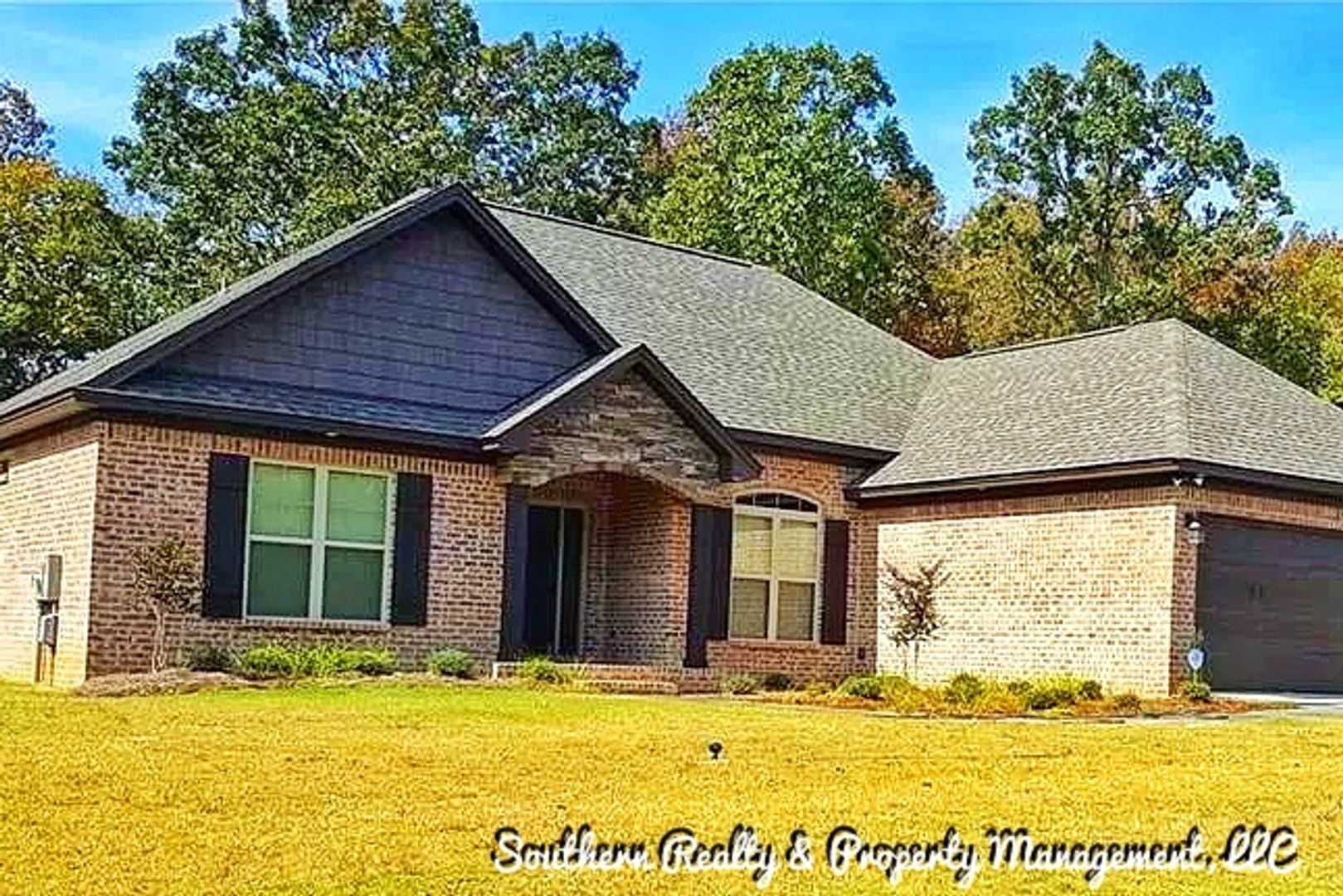 Wetumpka House: 132 Mulder Cove Lane