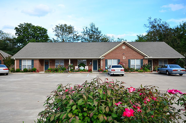 Florence Apartment: 2170 Belview Rd