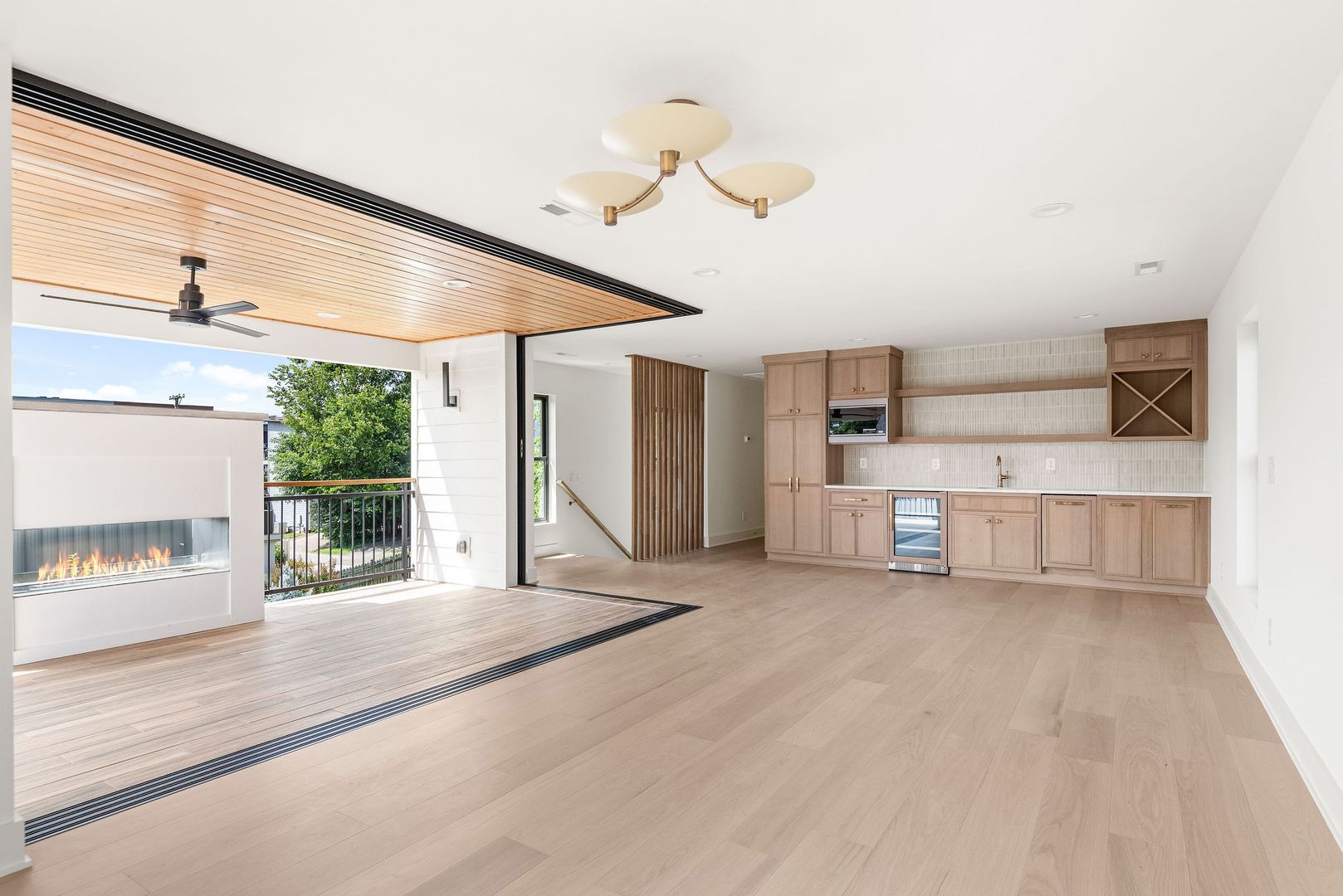 Nashville House: 1609 5th Ave Unit B