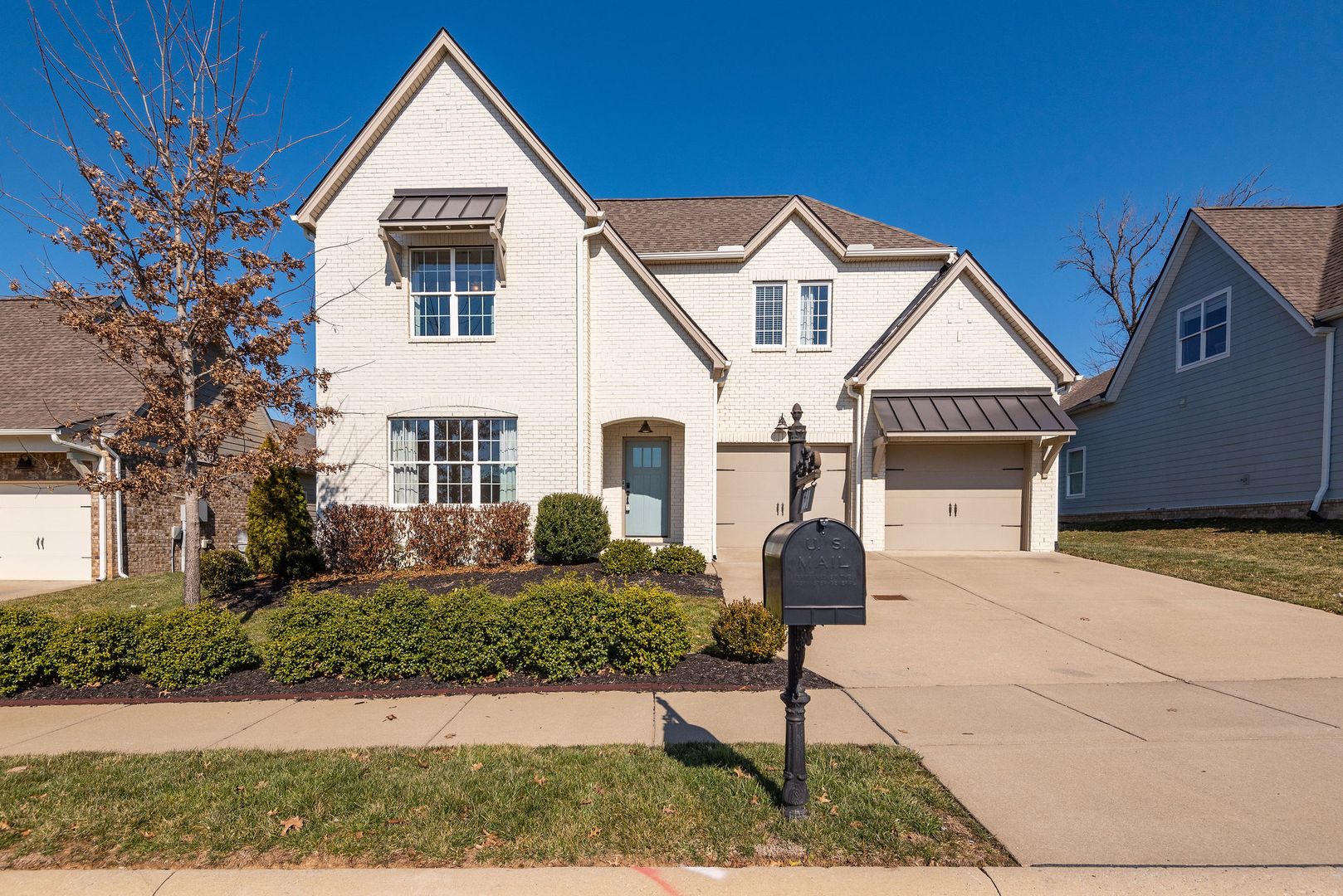 Mount Juliet House: 631 Sire Ave.