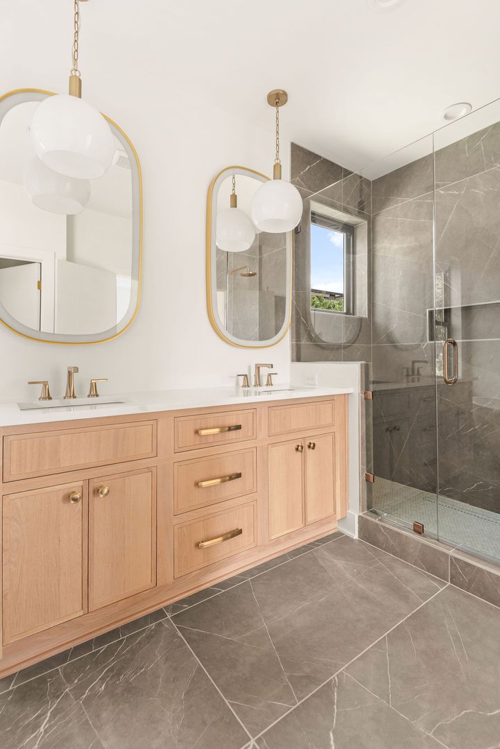 1609 5th Ave Unit B 5 of 8