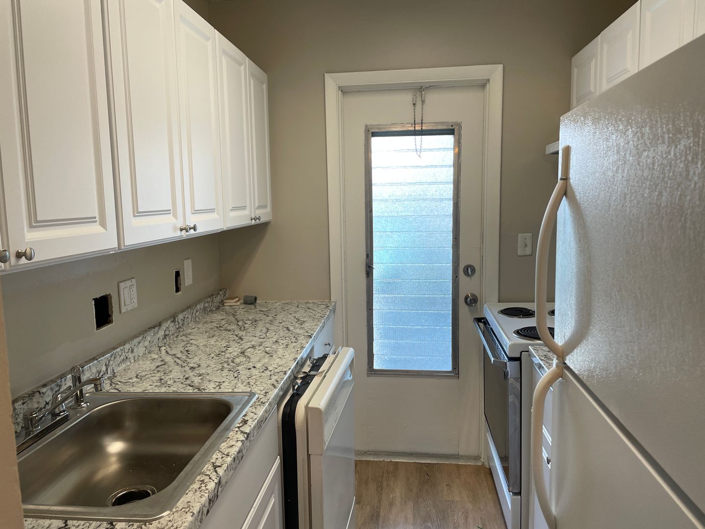 Deerfield Beach Apartment: 1420 SE 3rd ST