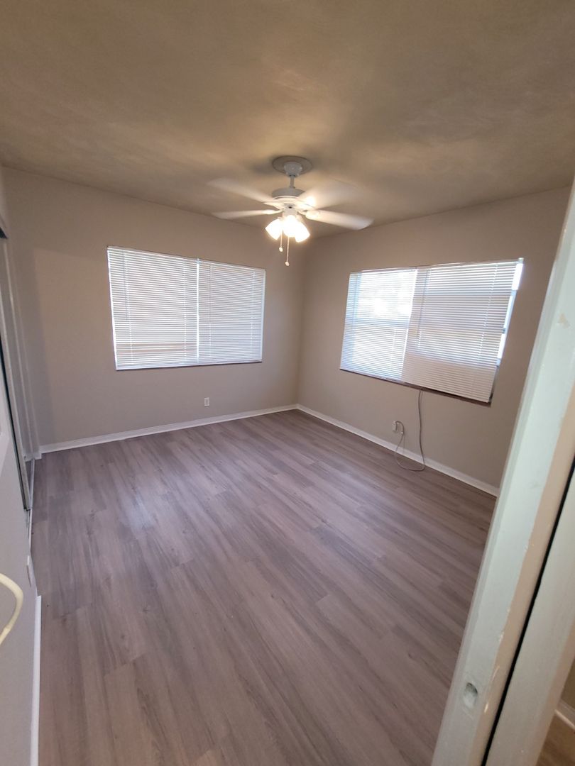 Ft Lauderdale Apartment: *1900-1908 SE 4th Ave