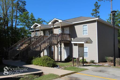 2 Square Apartment Homes – photo 1