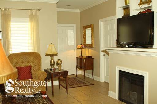 2704B McInnis Loop, Apt. 2704BML, Hattiesburg, MS 39402