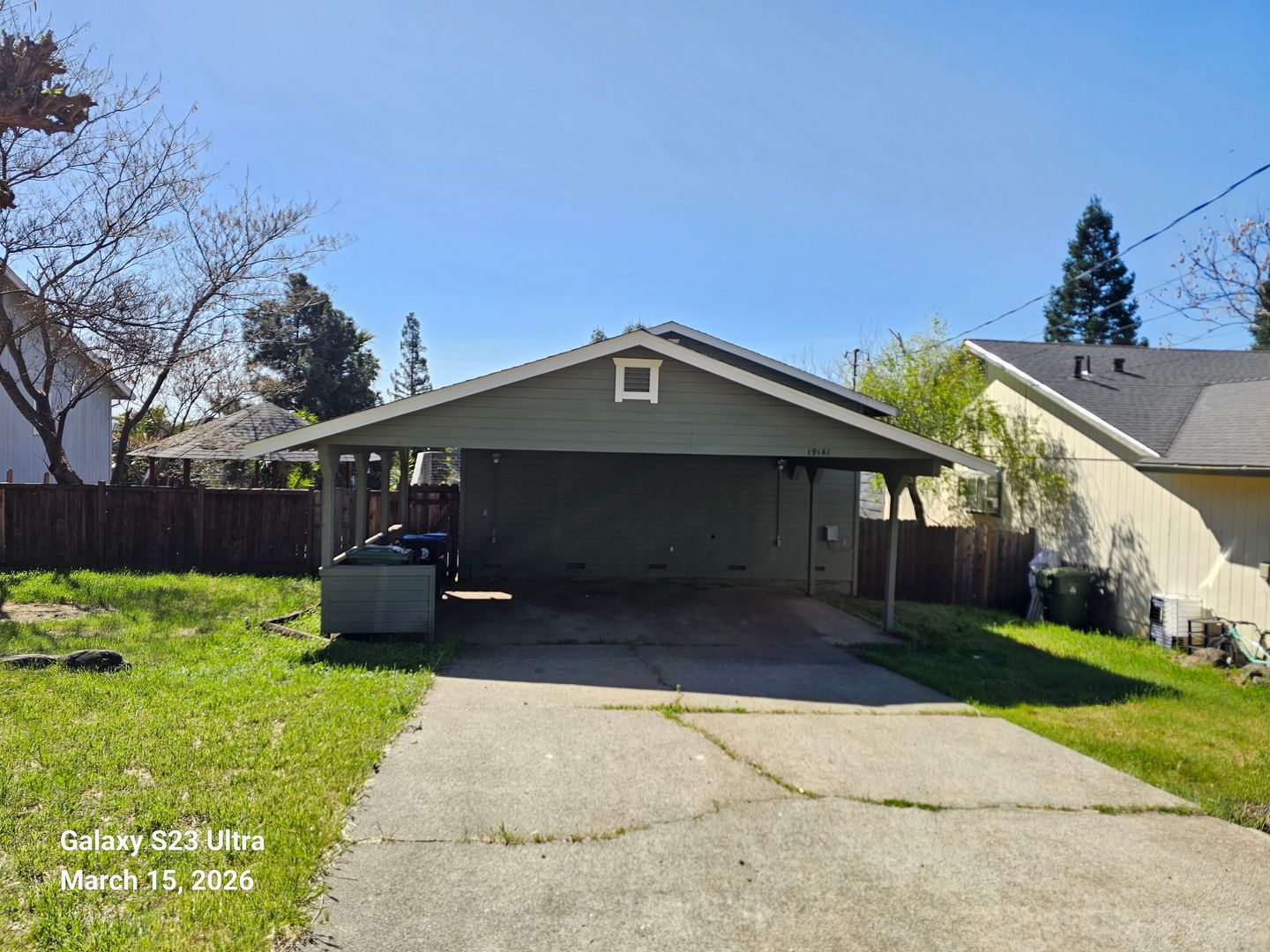 Hidden Valley Lake House: 19141 Ravenhill Rd