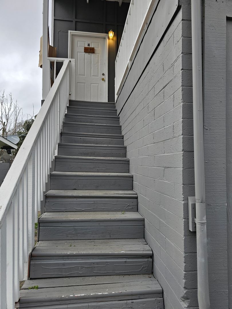 Clearlake House: 13955 Lakeshore Dr. #3