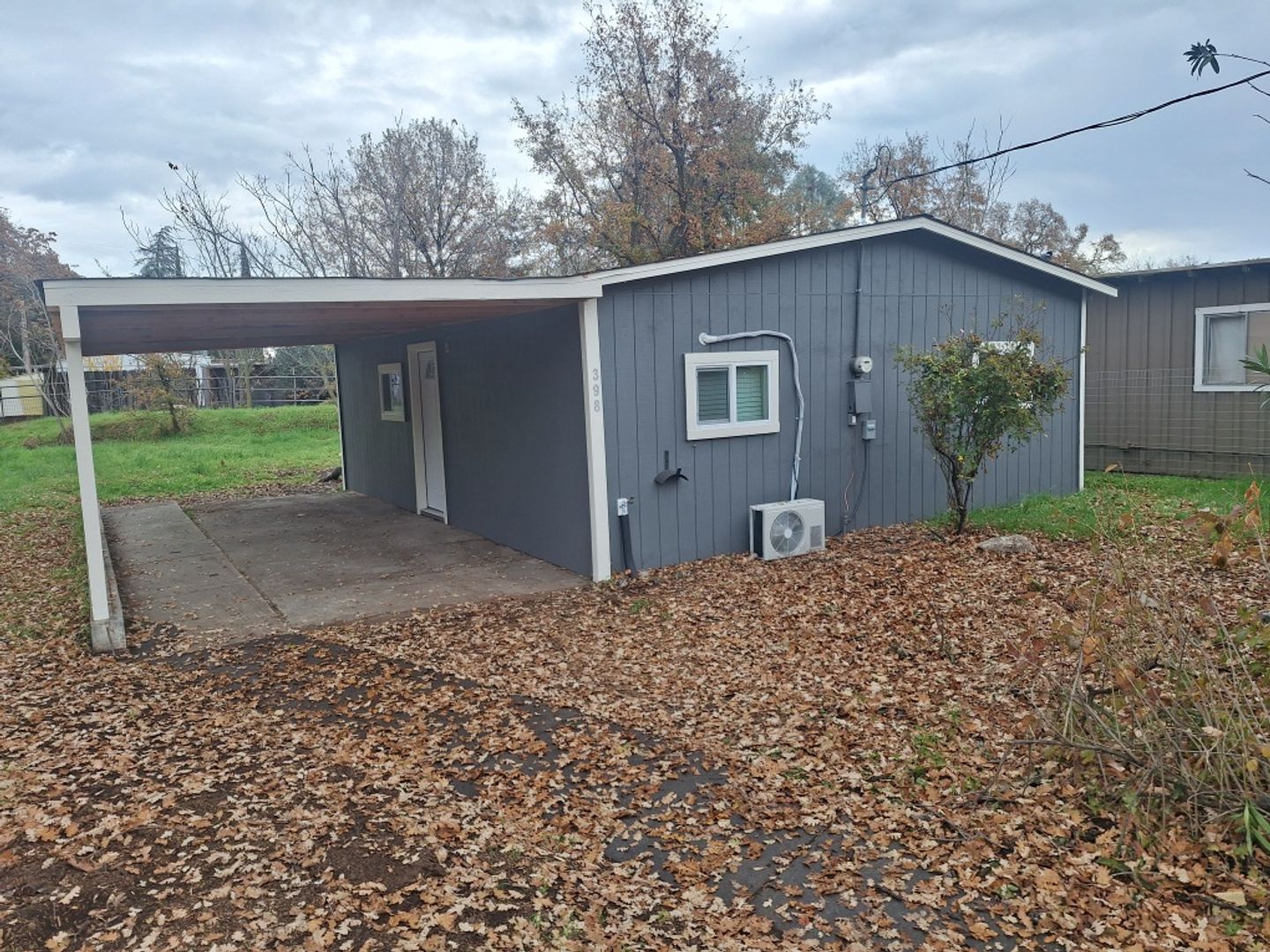 Clearlake Oaks House: 398 Schindler St.