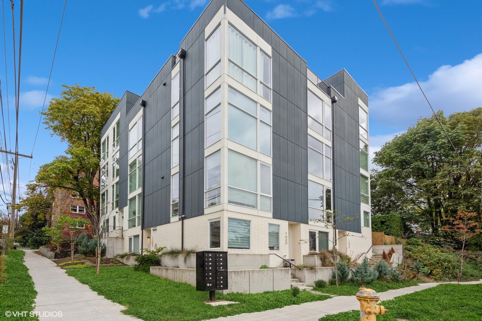 Seattle Townhome: 1632 15th Ave.