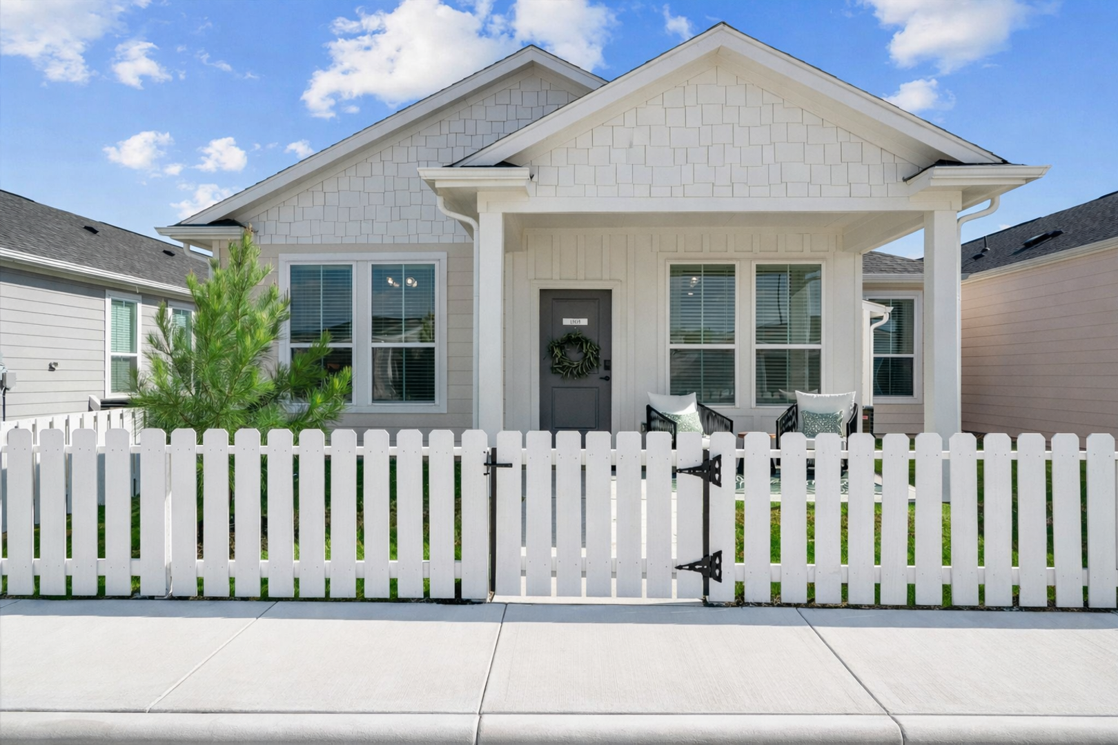 Baytown Apartment: 605 Hunt Rd.