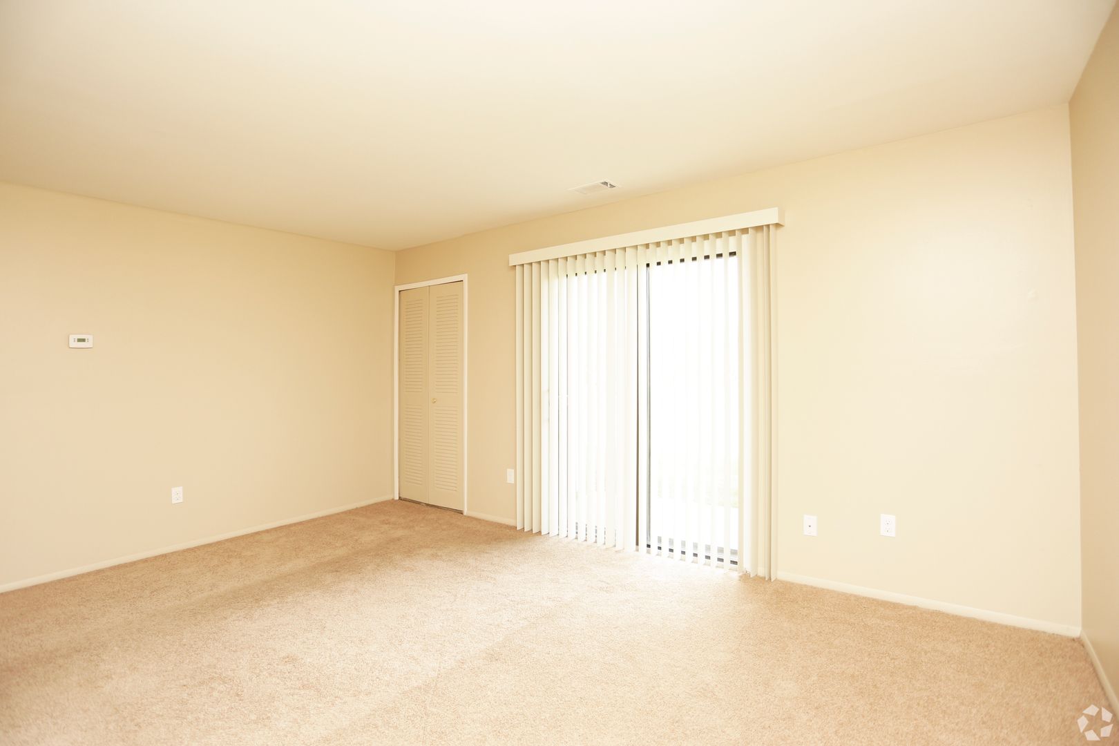 Laporte Apartment: 2400 Andrew Avenue