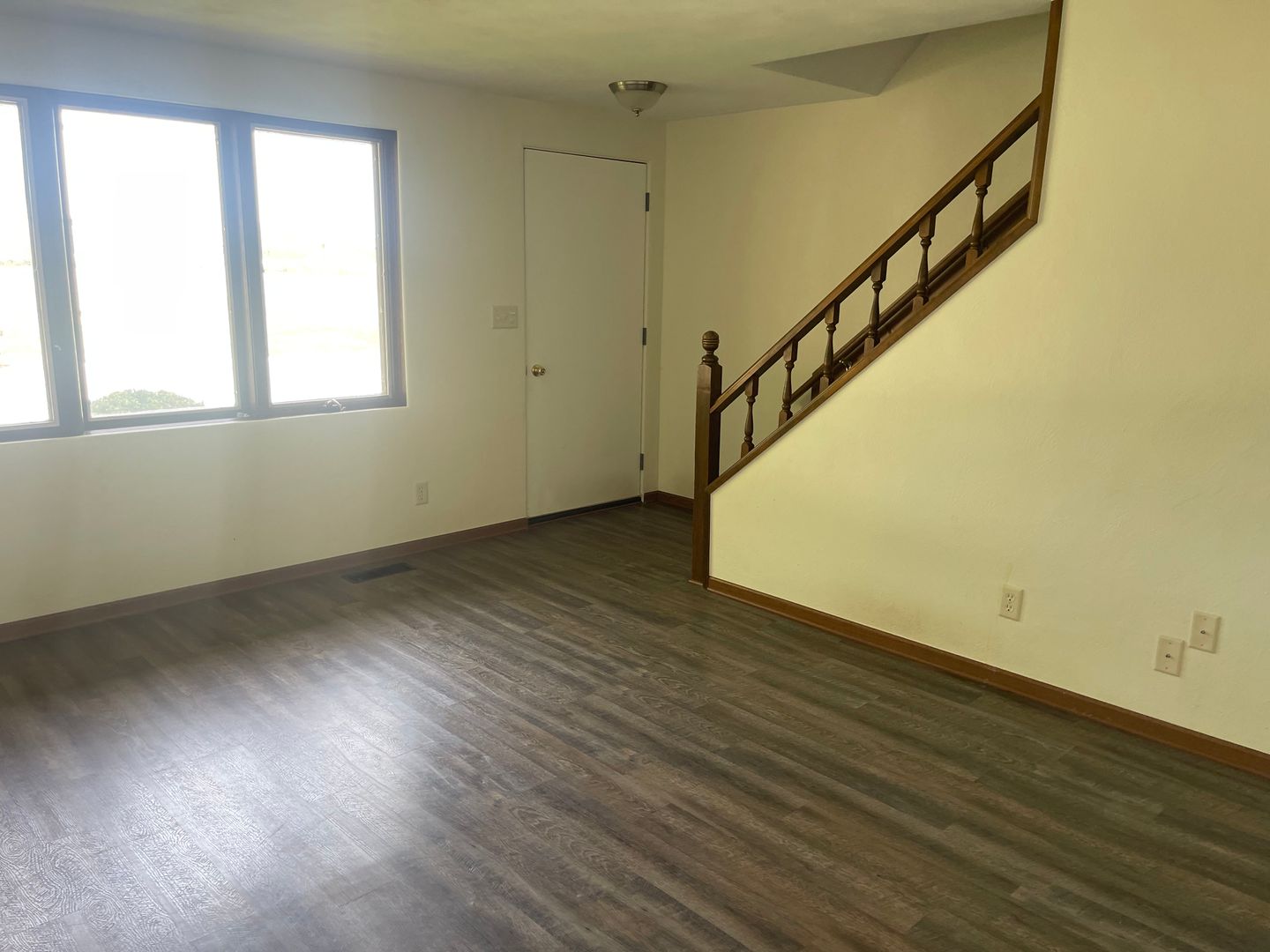 Laporte Apartment: E. Jefferson and David Ct.