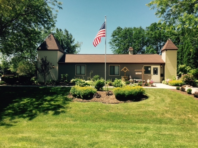 Laporte Apartment: 2400 Andrew Avenue