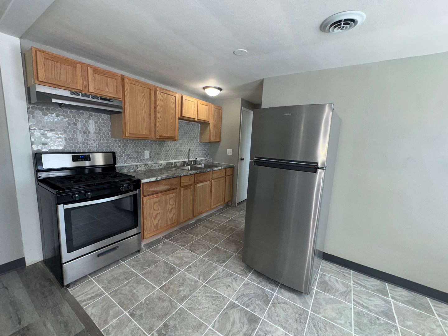 Laporte Apartment: E. Jefferson and David Ct.