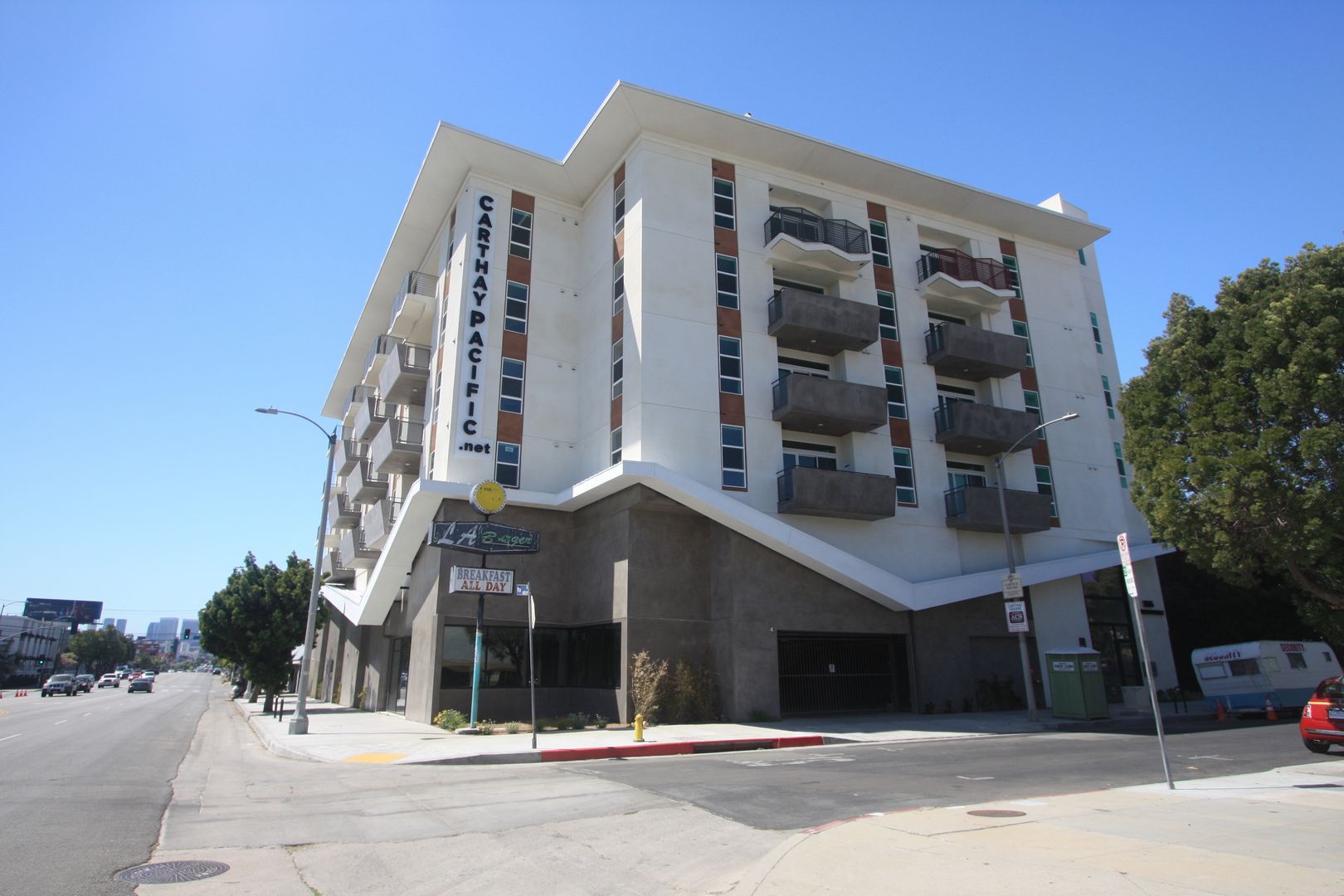 Los Angeles Apartment: 1265 S. Stearns Dr.