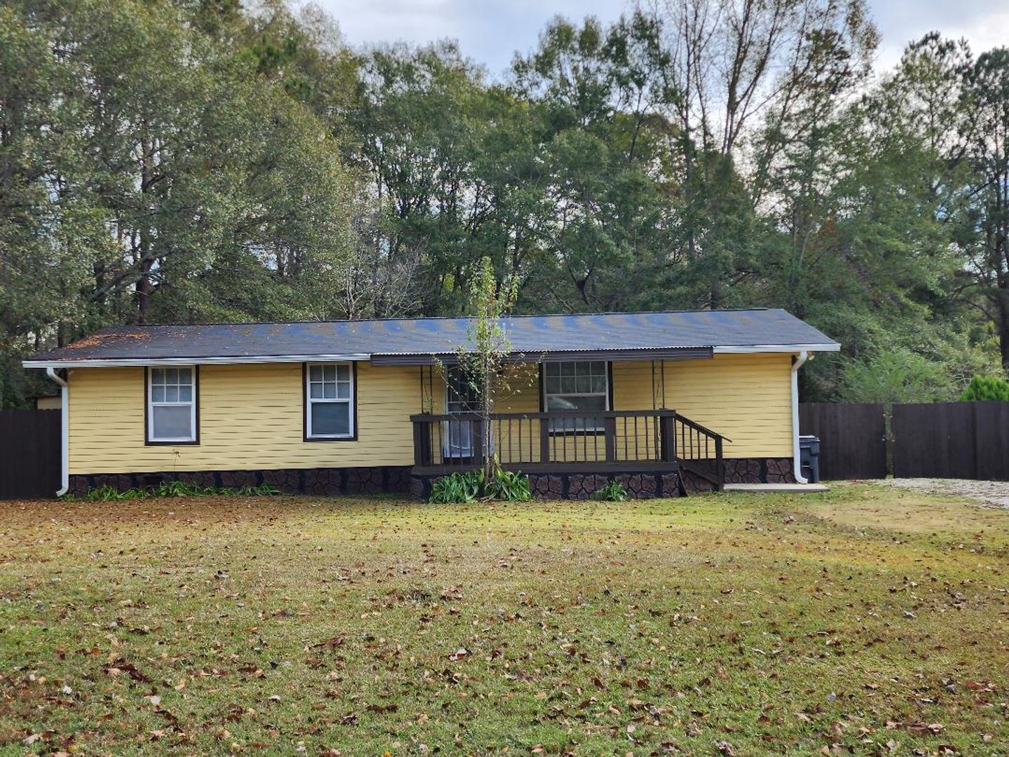 LOCUST GROVE House: 223 BOULDER LANE