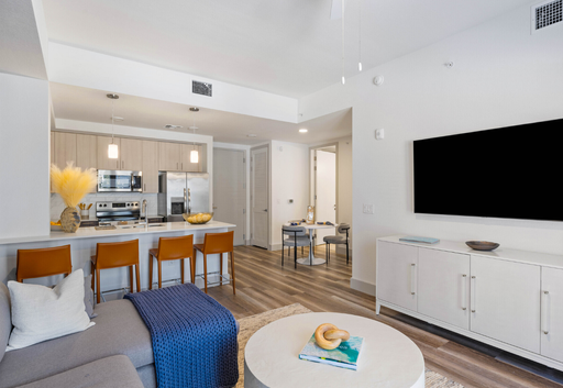 Serene | 1 Bed • 1 Bath • 727 Sq. Ft. – photo 1