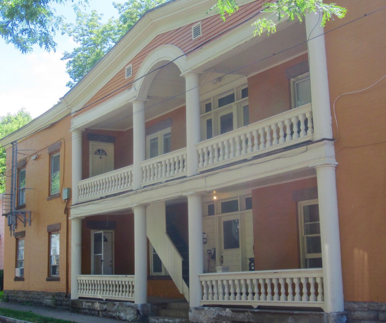 133 Gregory St/153 Ashland St