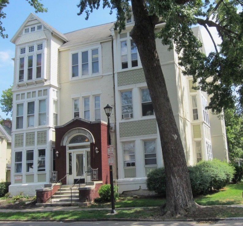 Rochester Apartment: 40 Rowley Street