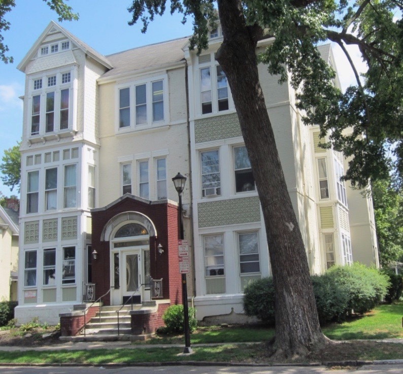 Rochester Apartment: 40 Rowley Street